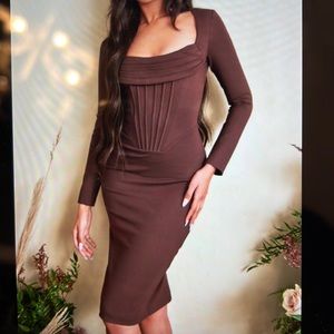 Midi Lavish Alice Chocolate dress